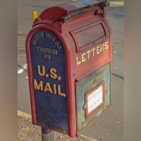 Mystery Gift Extra Label - Picture 2 of 2